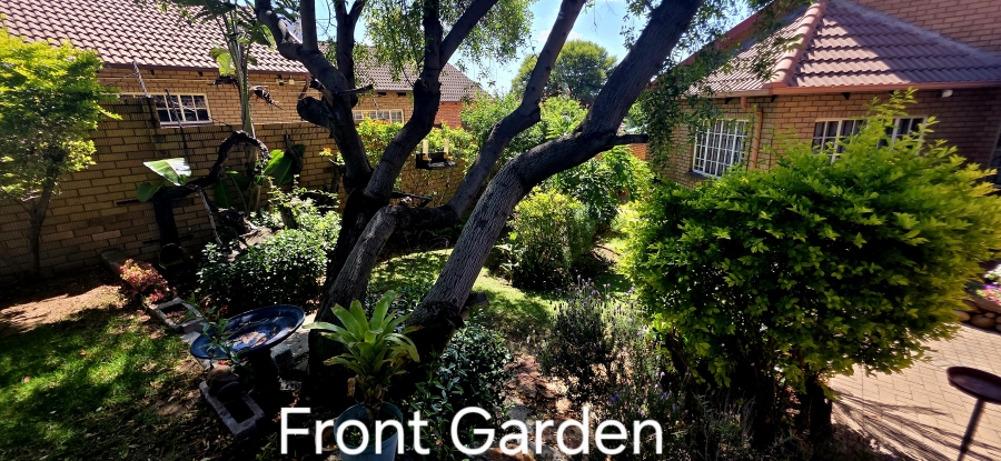 4 Bedroom Property for Sale in Die Heuwel Ext 4 Mpumalanga