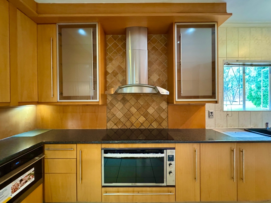 5 Bedroom Property for Sale in Ben Fleur Mpumalanga