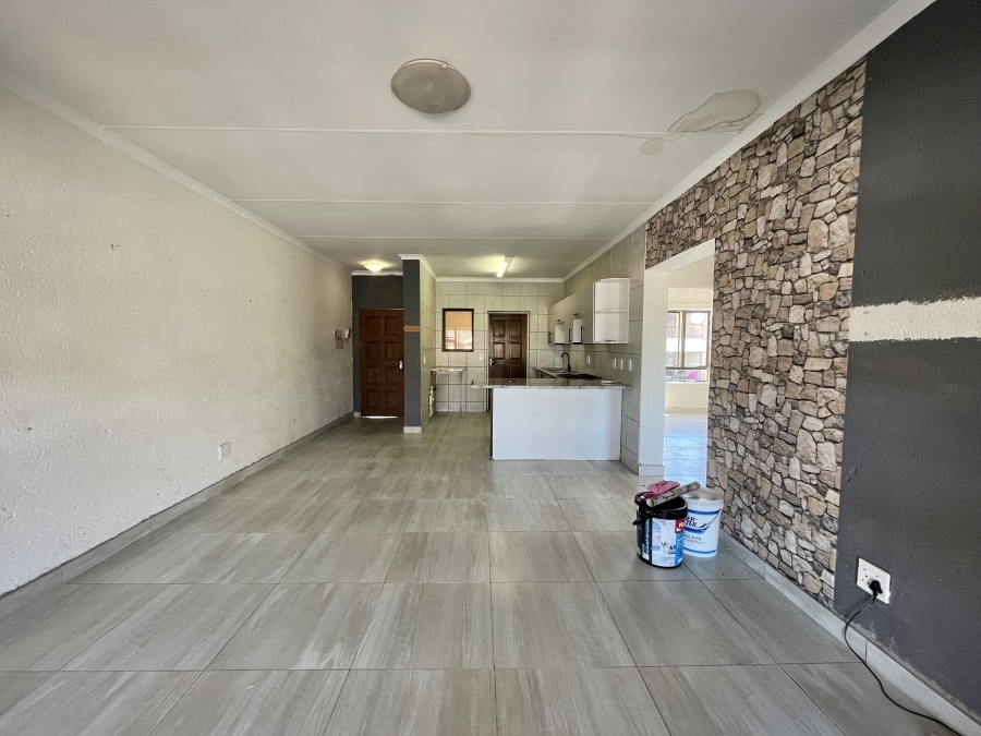 To Let 2 Bedroom Property for Rent in Stonehenge Mpumalanga