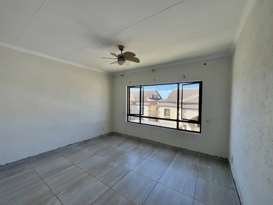 To Let 2 Bedroom Property for Rent in Stonehenge Mpumalanga