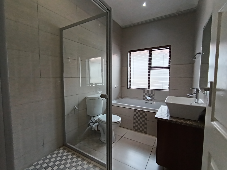 3 Bedroom Property for Sale in Terra Nova Mpumalanga