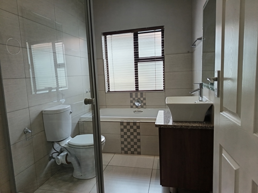 3 Bedroom Property for Sale in Terra Nova Mpumalanga