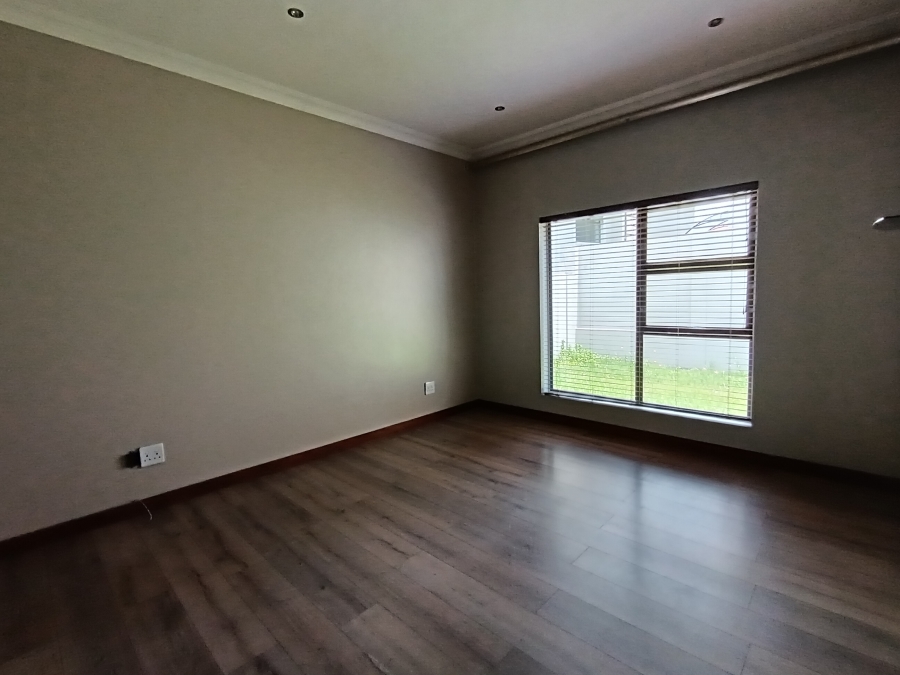 3 Bedroom Property for Sale in Terra Nova Mpumalanga