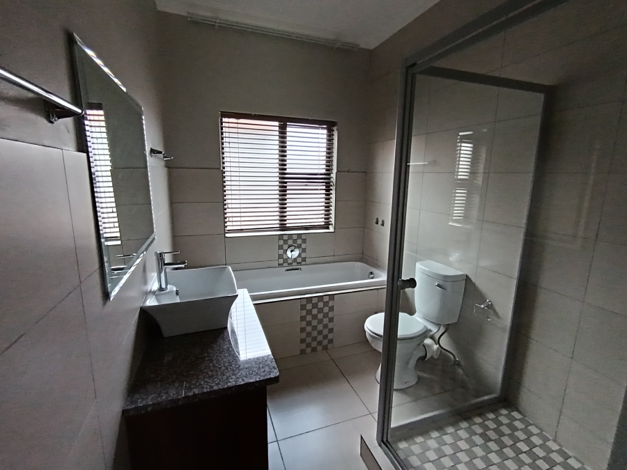 3 Bedroom Property for Sale in Terra Nova Mpumalanga