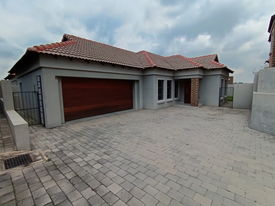 3 Bedroom Property for Sale in Terra Nova Mpumalanga