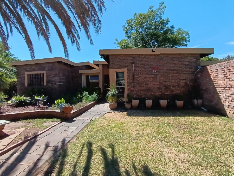 3 Bedroom Property for Sale in Secunda Mpumalanga