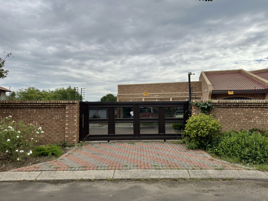 4 Bedroom Property for Sale in Noordrand Mpumalanga