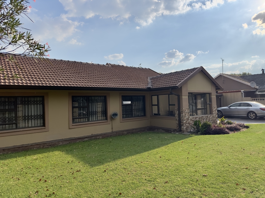 4 Bedroom Property for Sale in Secunda Mpumalanga
