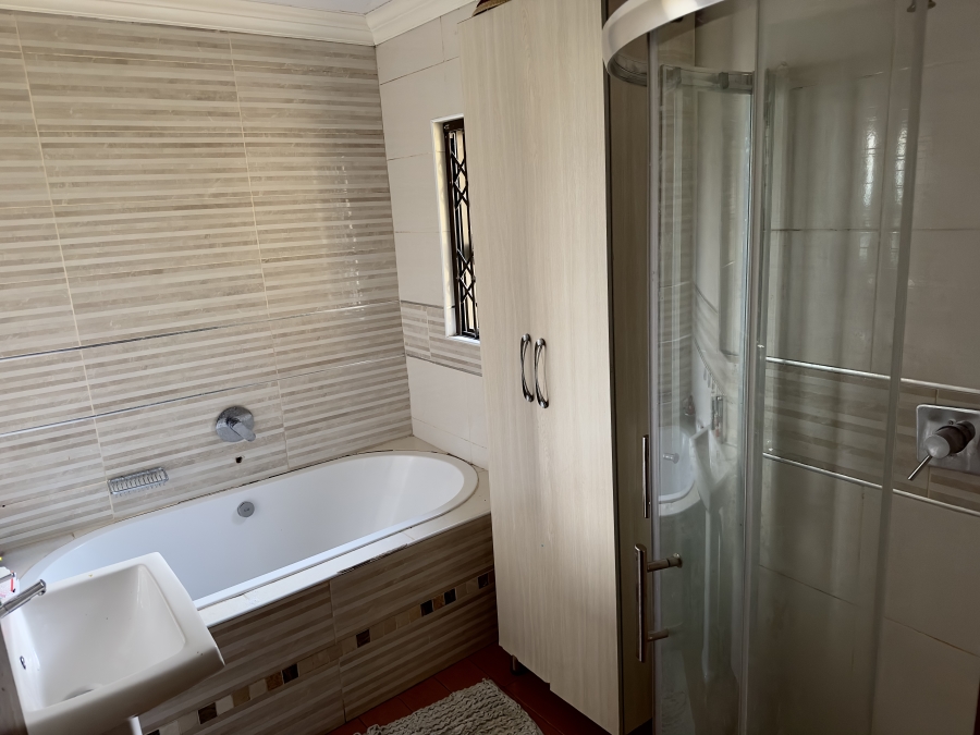 4 Bedroom Property for Sale in Secunda Mpumalanga