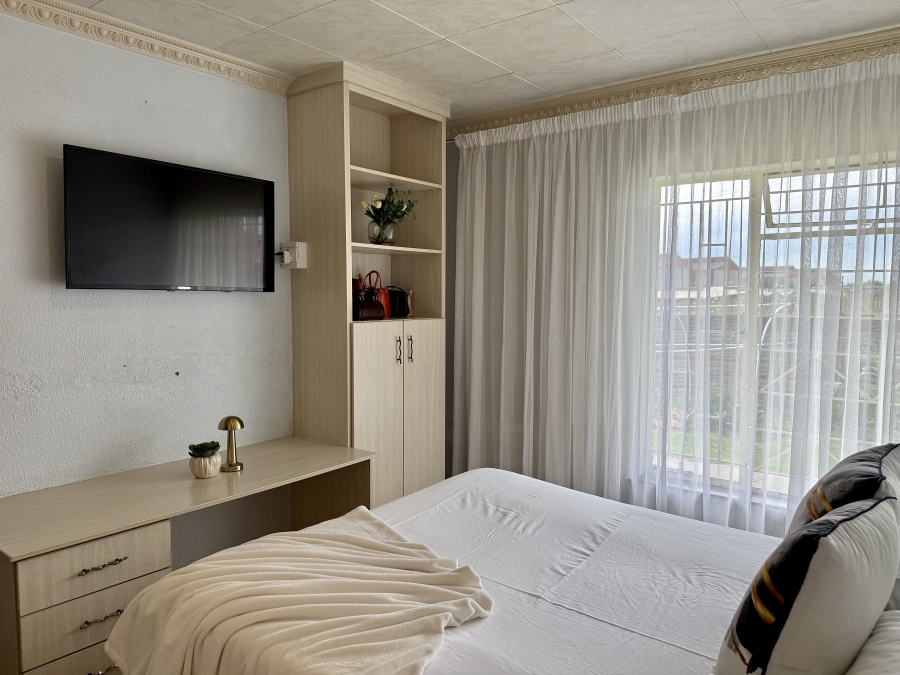 4 Bedroom Property for Sale in Noordrand Mpumalanga