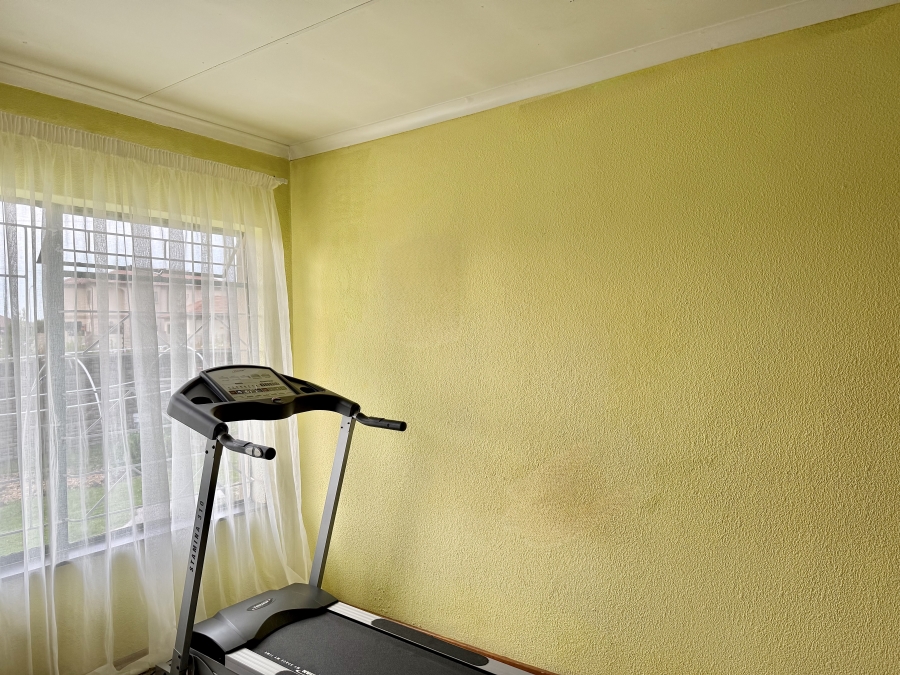 4 Bedroom Property for Sale in Noordrand Mpumalanga