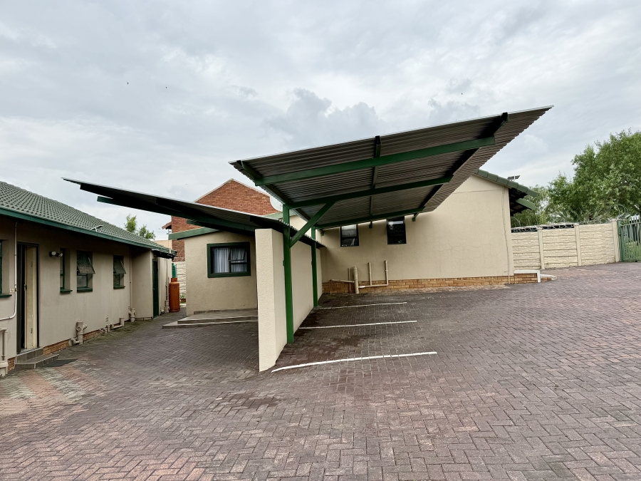 4 Bedroom Property for Sale in Noordrand Mpumalanga