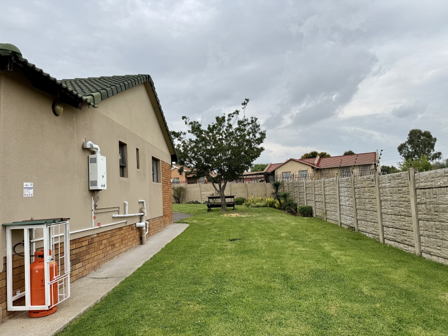 4 Bedroom Property for Sale in Noordrand Mpumalanga