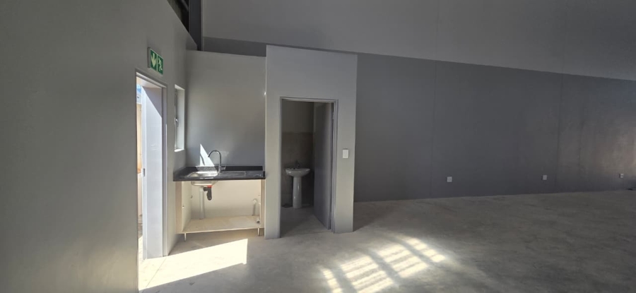 To Let commercial Property for Rent in Riverside Park Mpumalanga