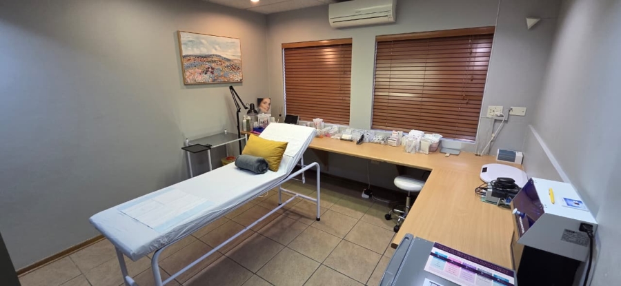 To Let commercial Property for Rent in Sonheuwel Mpumalanga