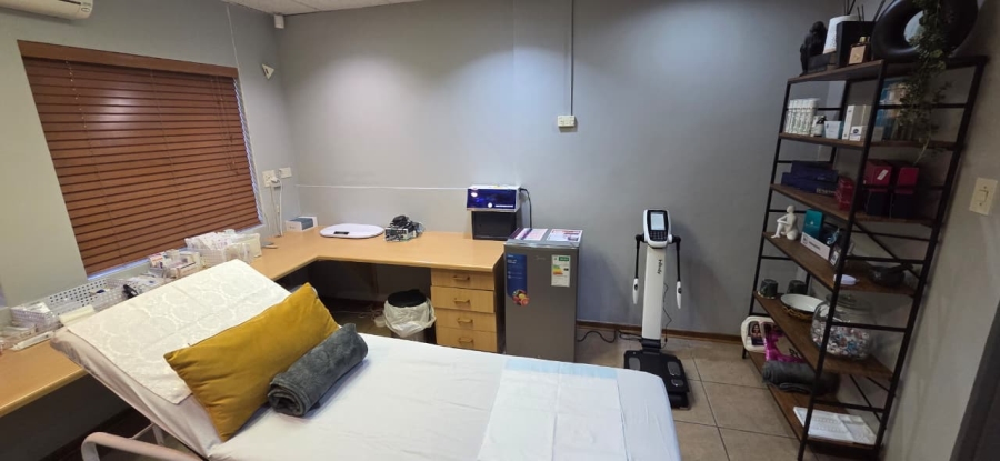 To Let commercial Property for Rent in Sonheuwel Mpumalanga