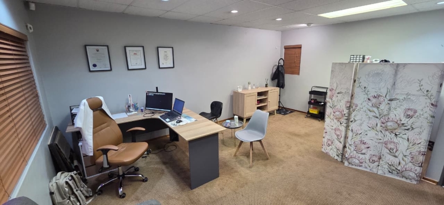 To Let commercial Property for Rent in Sonheuwel Mpumalanga