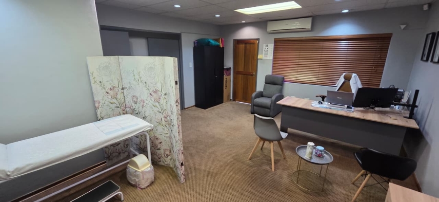 To Let commercial Property for Rent in Sonheuwel Mpumalanga