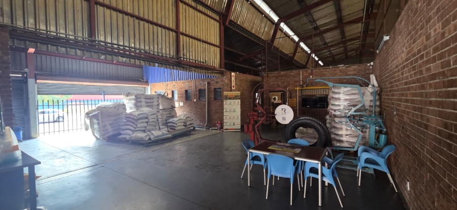 To Let commercial Property for Rent in Vintonia Mpumalanga