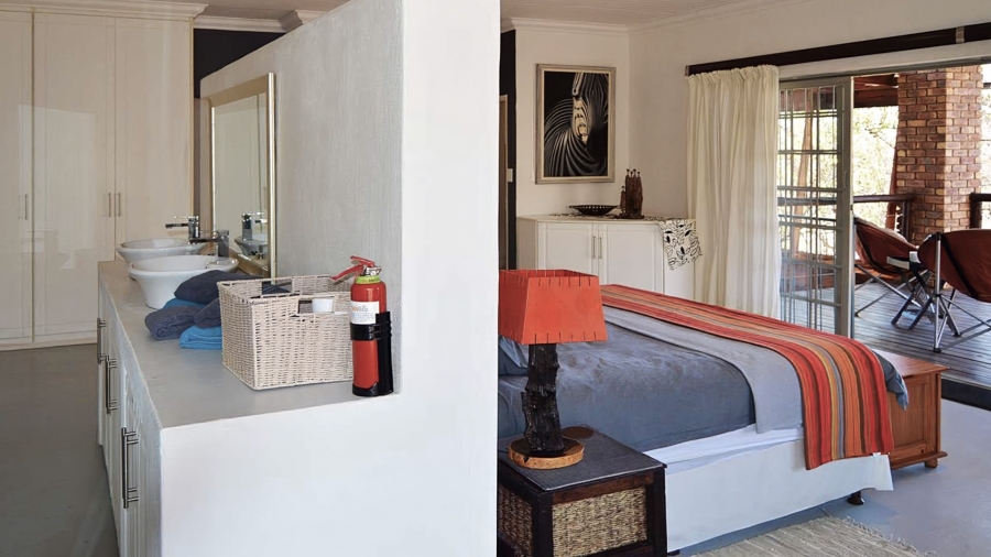 3 Bedroom Property for Sale in Marloth Park Mpumalanga