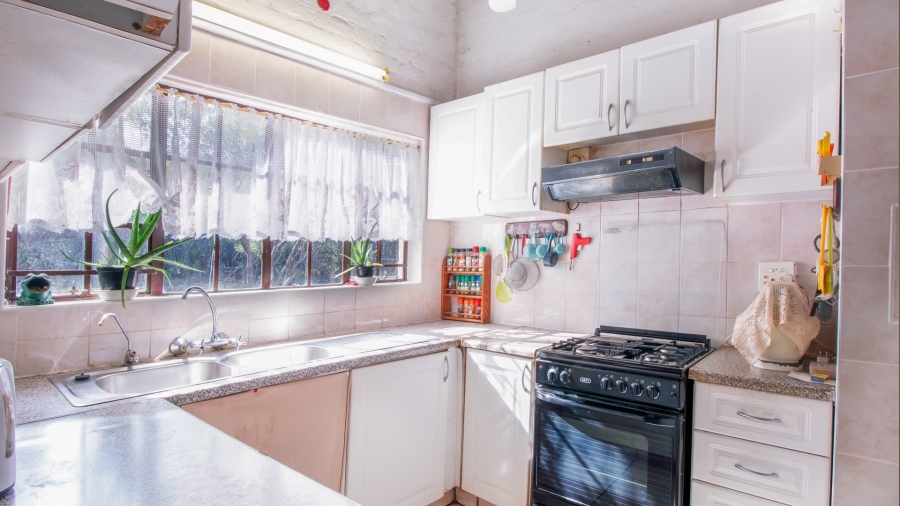 5 Bedroom Property for Sale in Marloth Park Mpumalanga