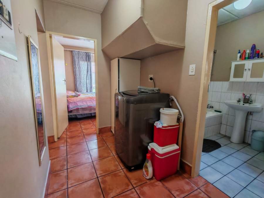 2 Bedroom Property for Sale in Kingsview Ext 1 Mpumalanga