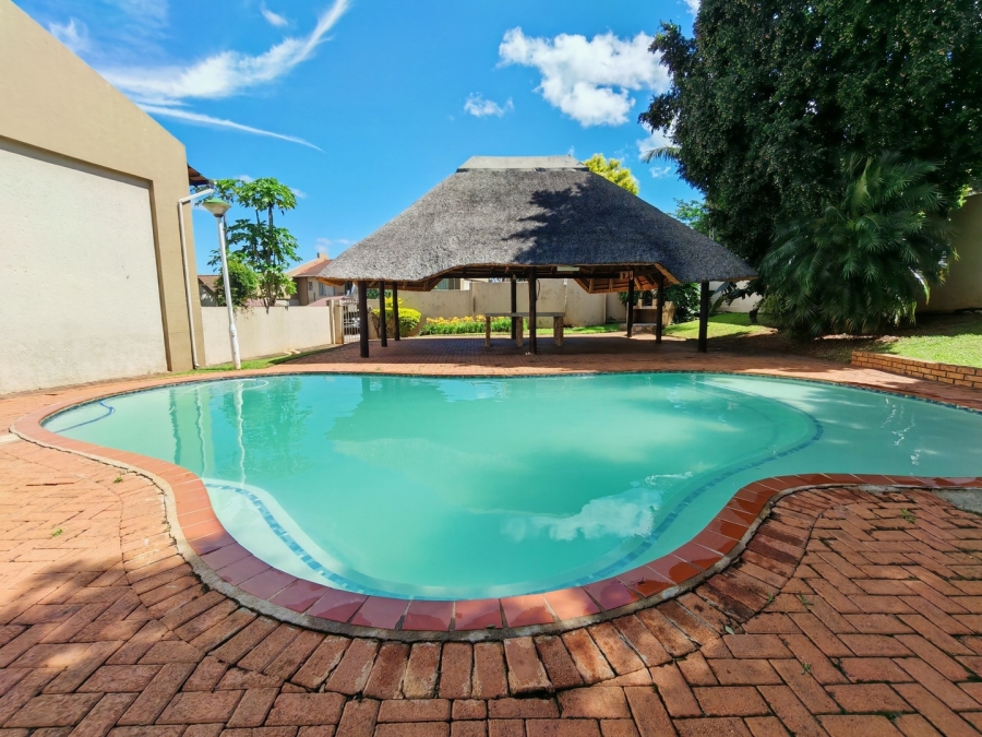 2 Bedroom Property for Sale in Kingsview Ext 1 Mpumalanga