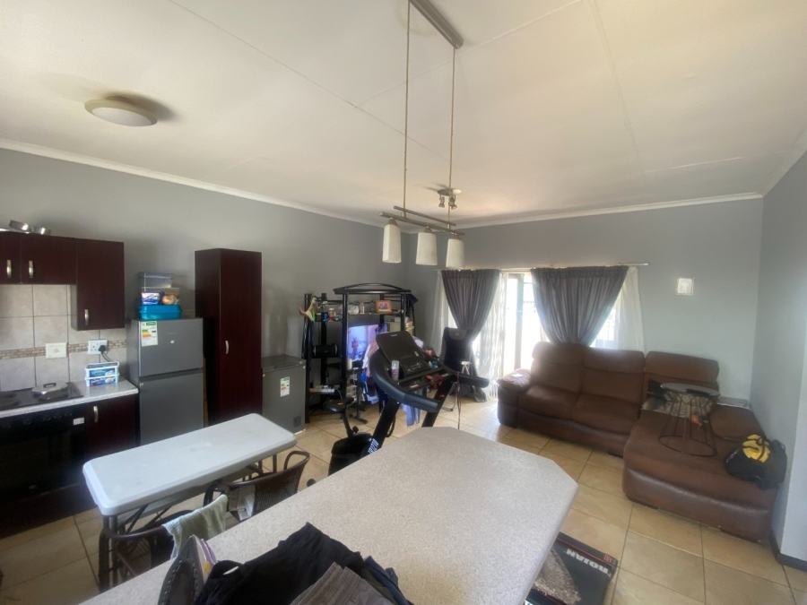 2 Bedroom Property for Sale in White River Ext 3 Mpumalanga