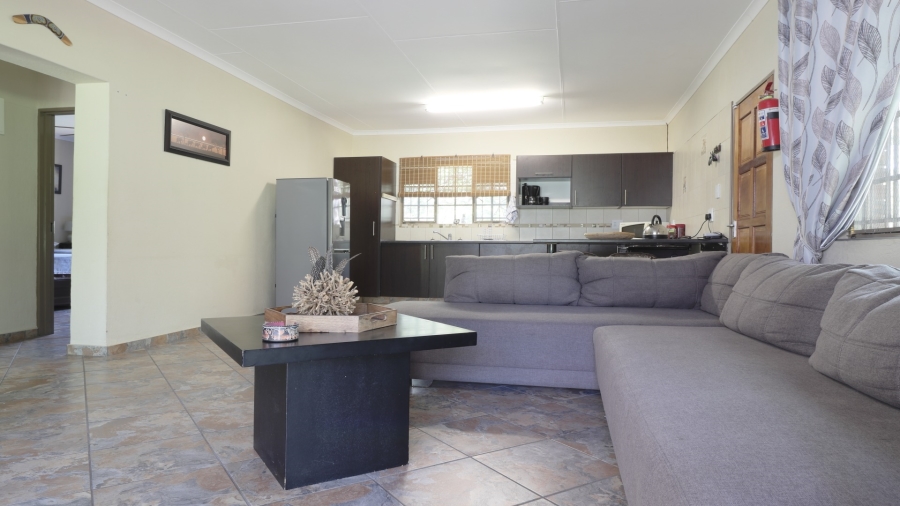 2 Bedroom Property for Sale in Marloth Park Mpumalanga
