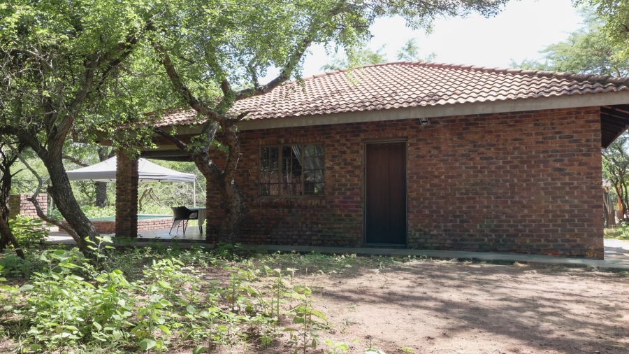 2 Bedroom Property for Sale in Marloth Park Mpumalanga