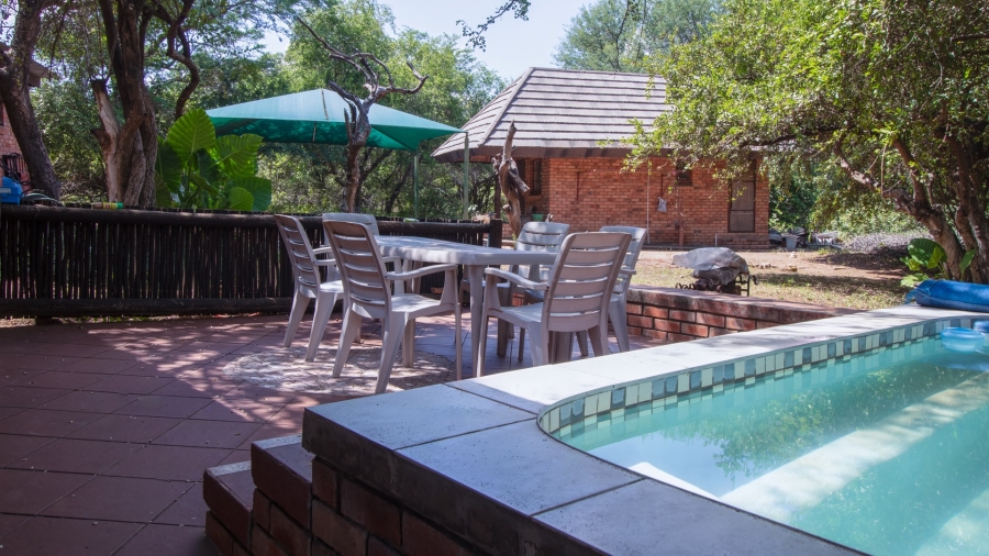 4 Bedroom Property for Sale in Marloth Park Mpumalanga