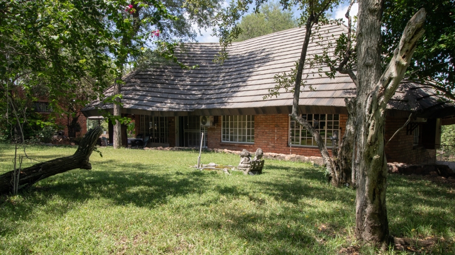 4 Bedroom Property for Sale in Marloth Park Mpumalanga