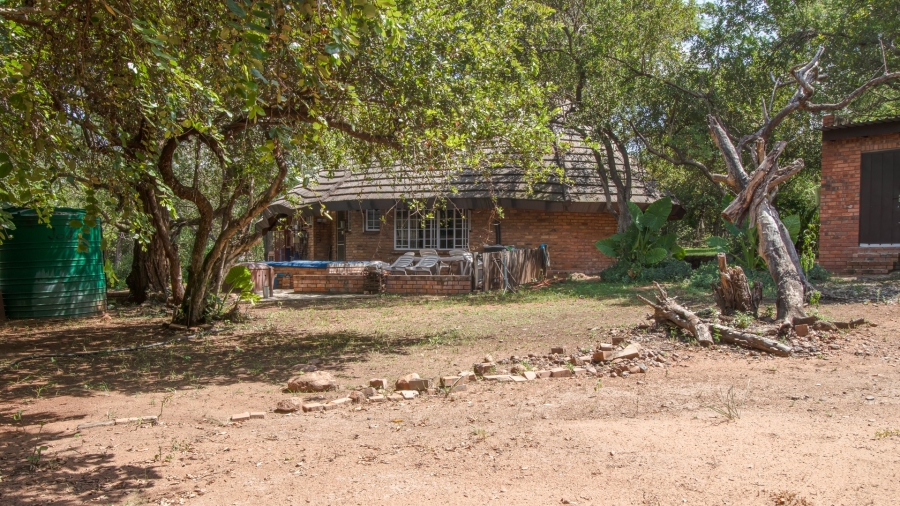4 Bedroom Property for Sale in Marloth Park Mpumalanga