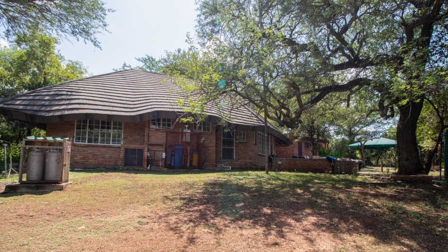 4 Bedroom Property for Sale in Marloth Park Mpumalanga