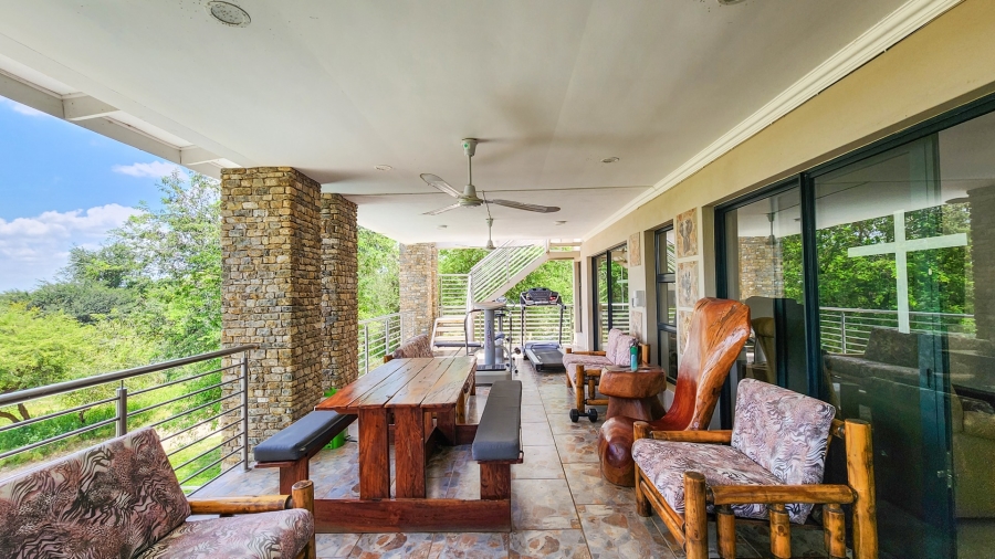 5 Bedroom Property for Sale in Marloth Park Mpumalanga