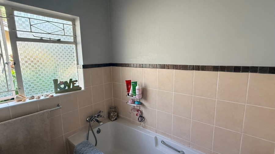 3 Bedroom Property for Sale in Parkville Mpumalanga