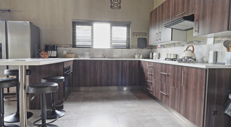 3 Bedroom Property for Sale in Marloth Park Mpumalanga