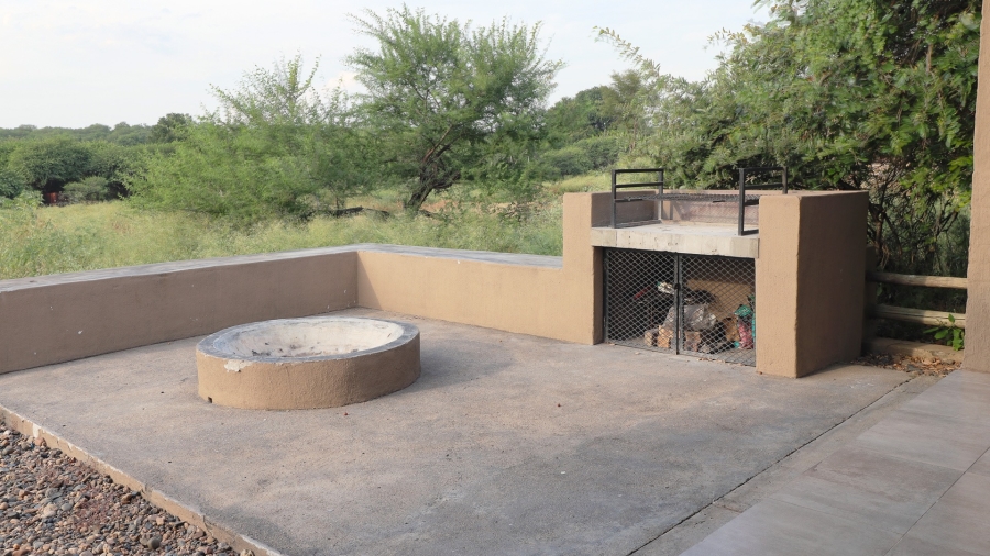 3 Bedroom Property for Sale in Marloth Park Mpumalanga