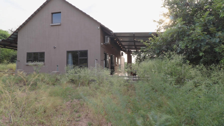3 Bedroom Property for Sale in Marloth Park Mpumalanga