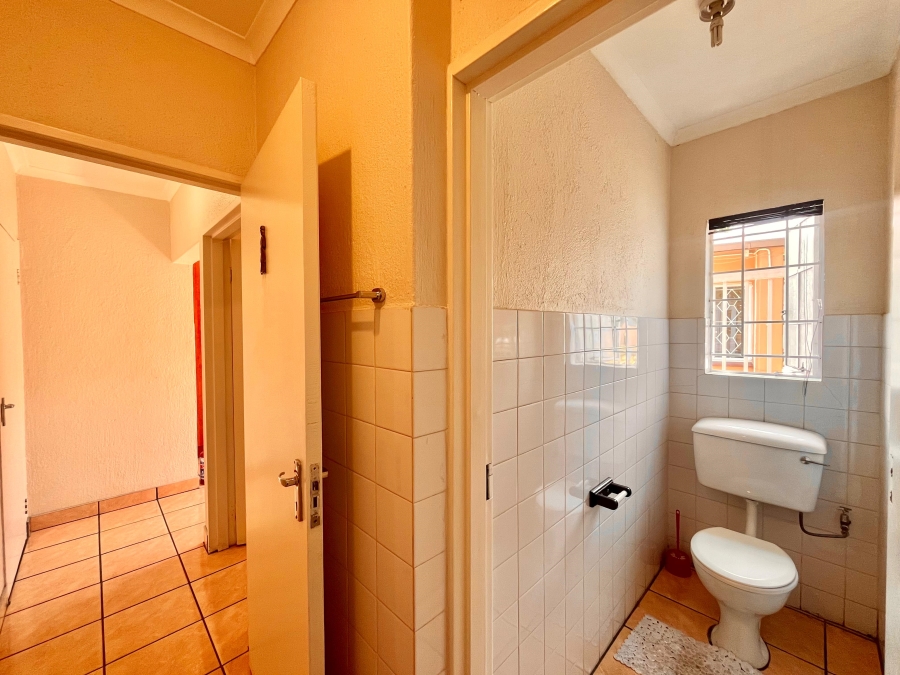 To Let commercial Property for Rent in Sonheuwel Mpumalanga