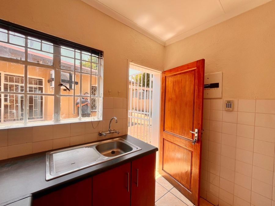 To Let commercial Property for Rent in Sonheuwel Mpumalanga