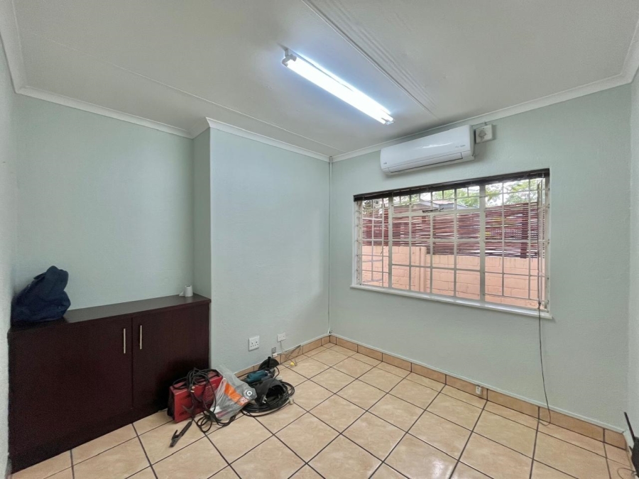 To Let commercial Property for Rent in Sonheuwel Mpumalanga