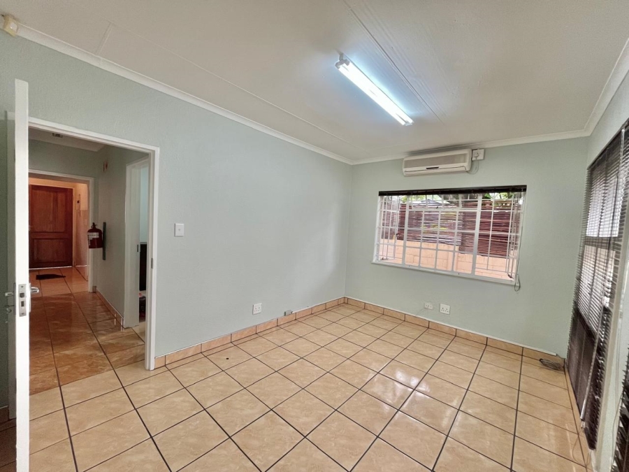 To Let commercial Property for Rent in Sonheuwel Mpumalanga