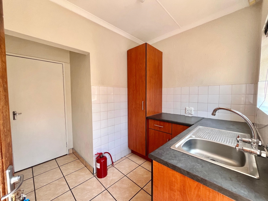 To Let commercial Property for Rent in Sonheuwel Mpumalanga