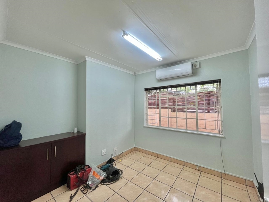 To Let commercial Property for Rent in Sonheuwel Mpumalanga