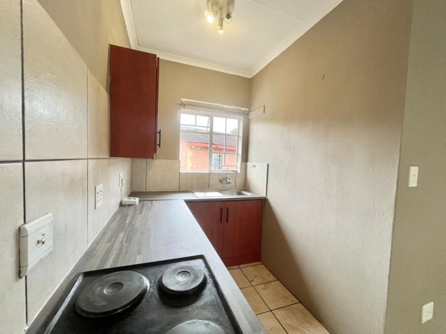 2 Bedroom Property for Sale in Sonheuwel Mpumalanga