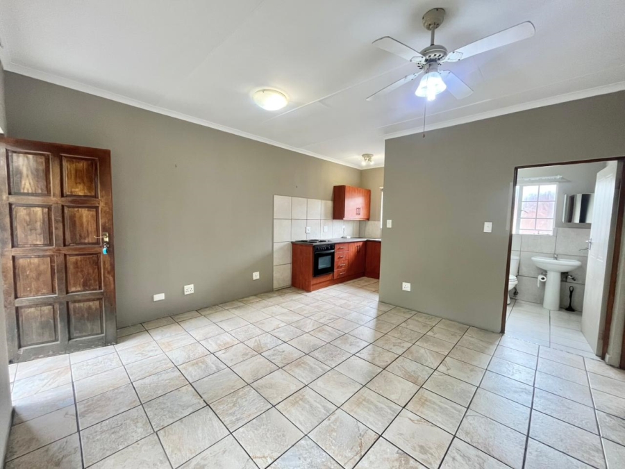 2 Bedroom Property for Sale in Sonheuwel Mpumalanga