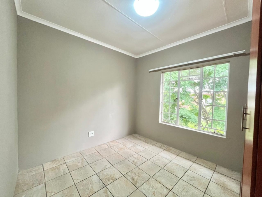 2 Bedroom Property for Sale in Sonheuwel Mpumalanga