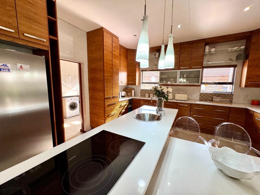 5 Bedroom Property for Sale in Noordrand Mpumalanga