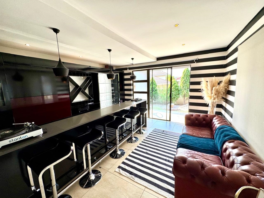 5 Bedroom Property for Sale in Noordrand Mpumalanga